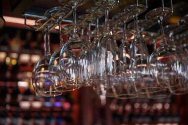 Temiz yıkanmış gözlük