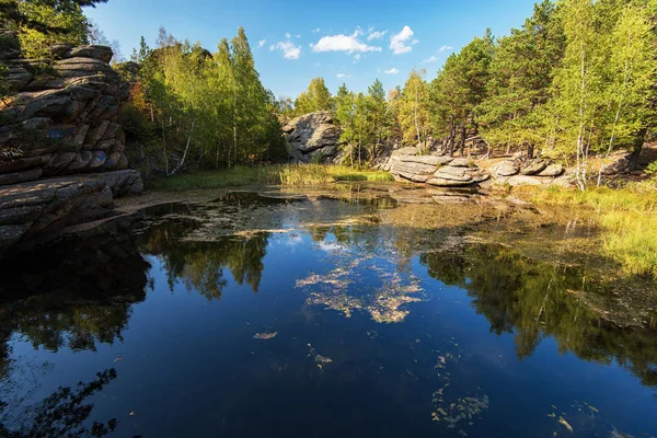 Bella Vista Sul Lago Mohovoe Lago Piedi Del Pendio Settentrionale — Foto Stock