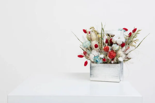 Schoonheid Boeket gedroogde bloemen — Stockfoto
