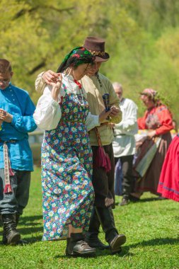 Eski Rus ayin: geleneksel dansları.
