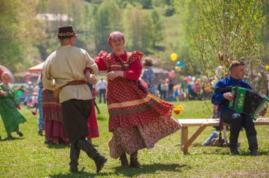 Eski Rus ayin: geleneksel dansları.