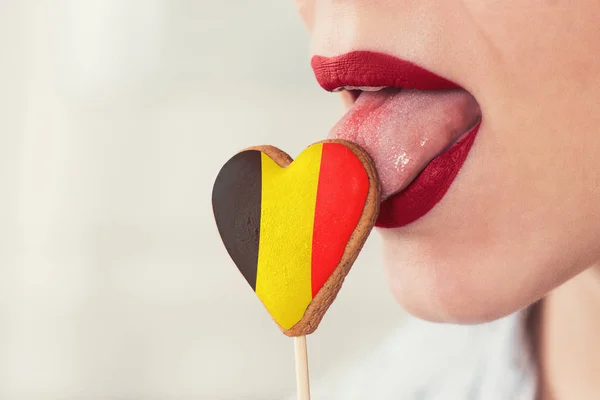 Lábios e biscoitos com bandeira — Fotografia de Stock
