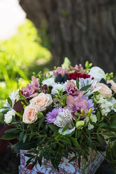 Ramo de flores diferentes —  Fotos de Stock