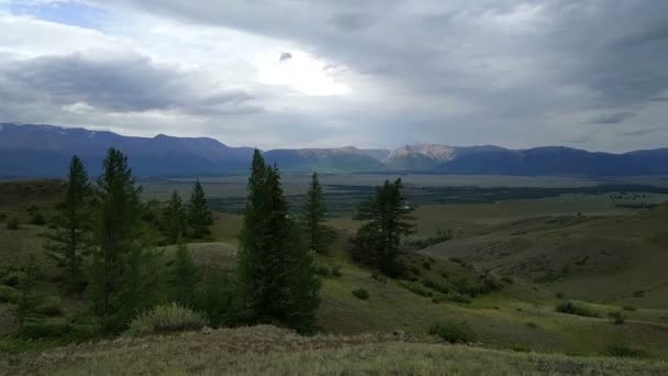 Kurai-Steppe und Nord-Tschui-Rücken — Stockvideo