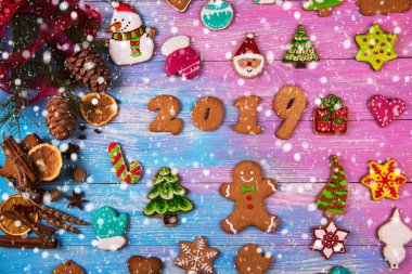 Gingerbreads yeni yıl 2019
