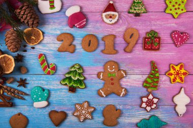 Gingerbreads yeni yıl 2019