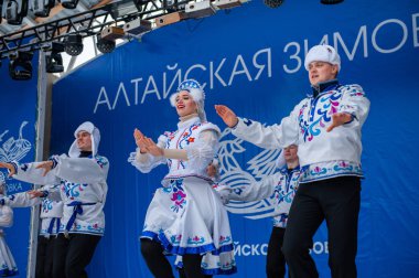 Altaiskaya zimovka tatil - kış ilk gününde