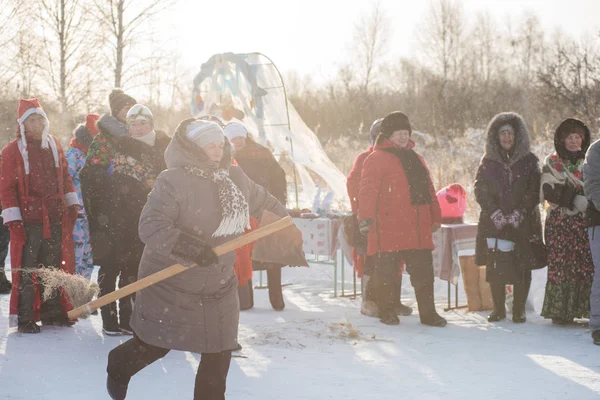 Altaiskaya zimovka vakantie - de eerste dag van de winter — Stockfoto