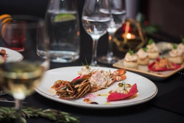 Lagustine tartar çanak