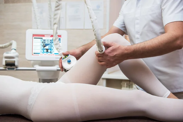 Procedure laser lipolysis — Stock Photo, Image