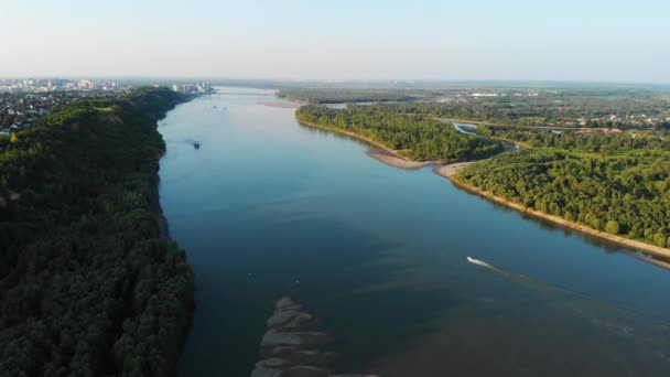 Vista aérea de rio e barcos — Vídeo de Stock