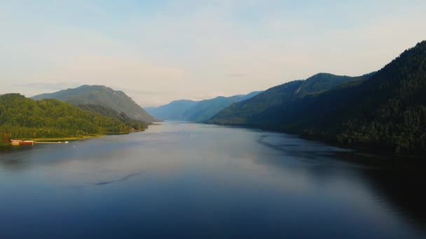 Aerial view of Lake Teletskoe — Stock Video