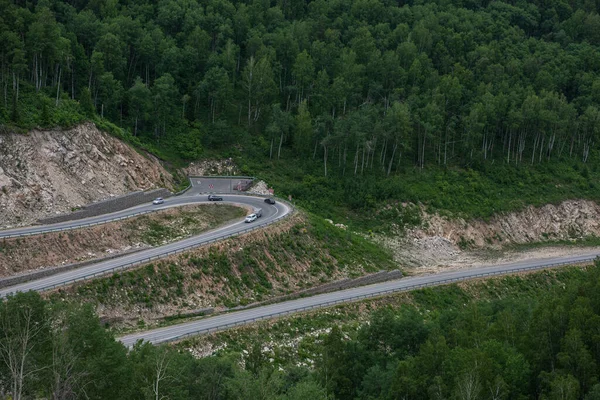 Winding road in the mountains — Stock Photo, Image