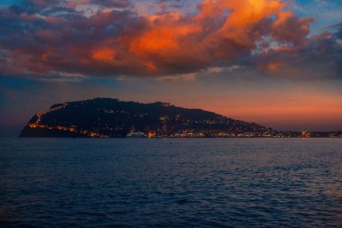 Alanya sahilinden manzaralı yaz manzarası