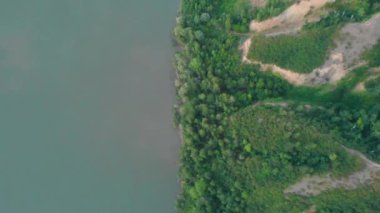 Ob Nehri 'nin havadan görünüşü