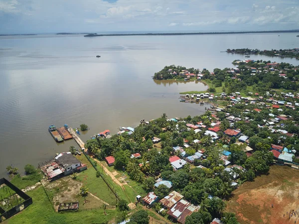 Sahil şeridi Bluefields havadan görünümü