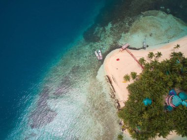 Tatil tropikal adada