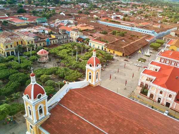 Główny plac w Granadzie, Nikaragua — Zdjęcie stockowe