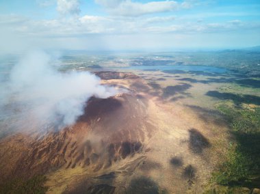Orta Amerika aktif yanardağ