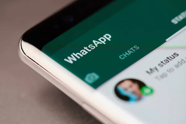 Chat-Menü bei WhatsApp — Stockfoto