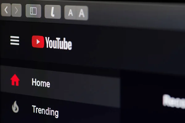 YouTube முகப்பு பக்கம் — ஸ்டாக் புகைப்படம்