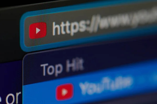 Youtube-Ikone auf offizieller Webseite — Stockfoto