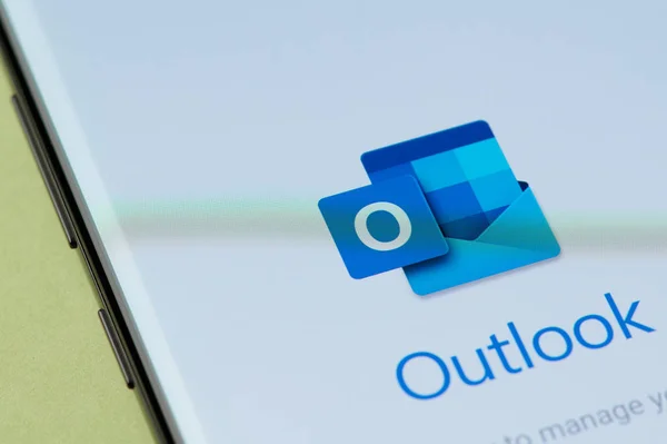 Aplicación de correo electrónico de Outlook — Foto de Stock