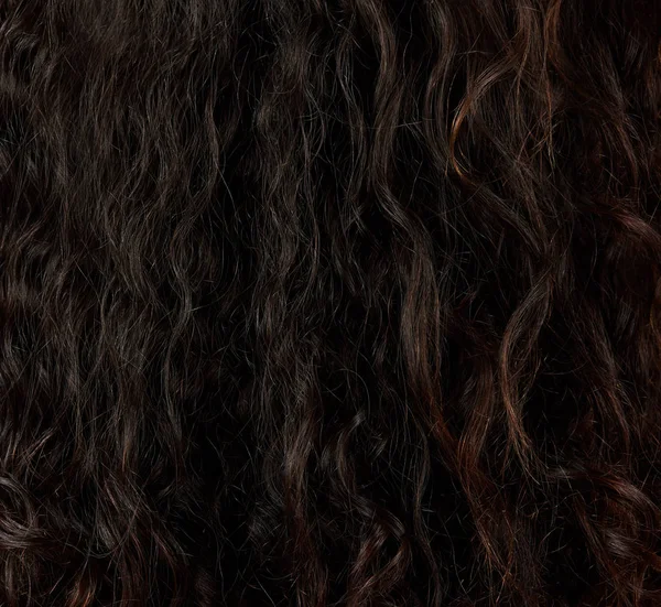 Брудне кучеряве волосся крупним планом — стокове фото