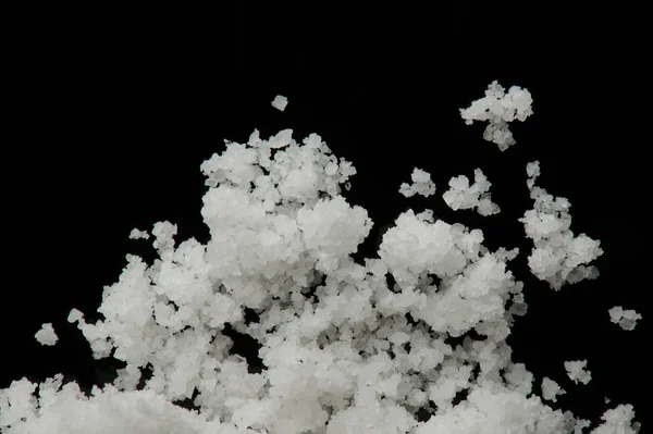 白色晶体矿物的宏观 — 图库照片