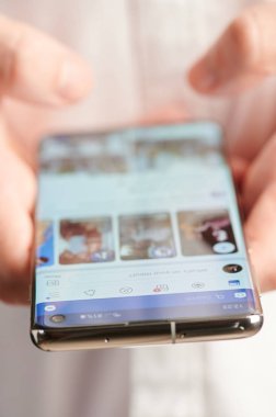 facebook mobil uygulamasını kullanma