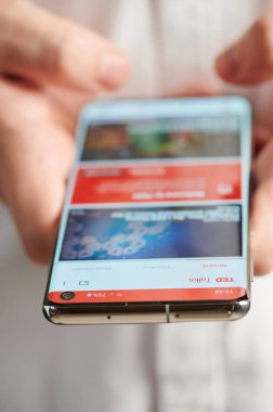 Ted talks mobil uygulamasını kullanma