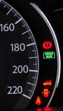 Uyarı araba işaretleri 