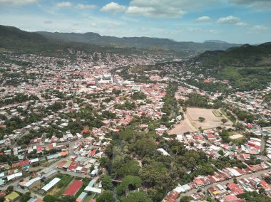 Matagalpa şehrinin merkezine bakış