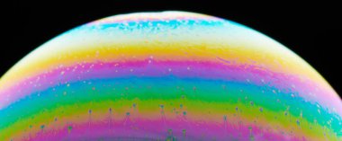 Sıvı küreüzerinde damla ve nokta