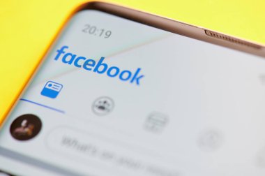 Facebook uygulamasının yeni arayüzü