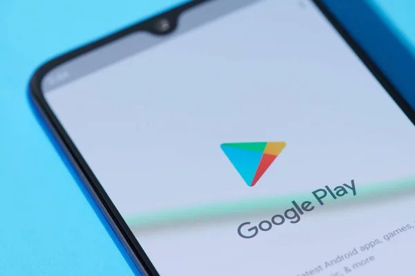 Usługa Google Play na smartfonie — Zdjęcie stockowe