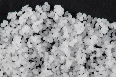 küçük plastik toplar