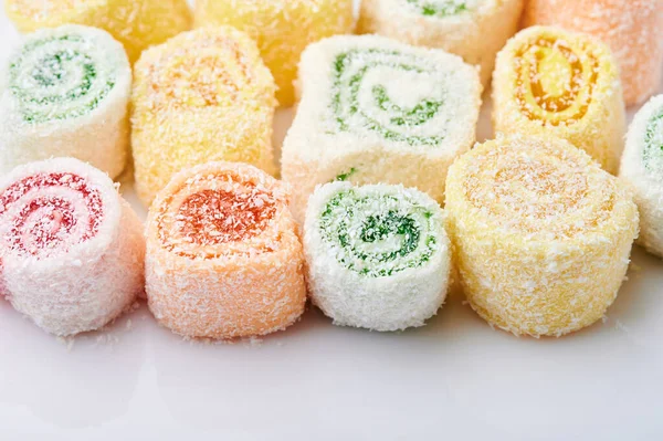 Azúcar Colorido Rollos Filas Con Copia Espacio Blanco — Foto de Stock