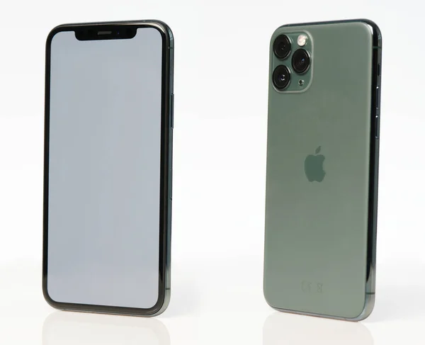 New York Usa Augusti 2020 Apple Iphone Isometrisk Isolerad Vit — Stockfoto