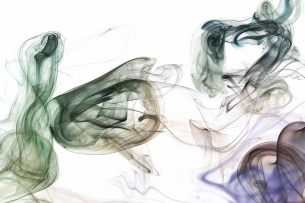 Beyaz arkaplanda farklı renkli girdaplar izole edildi