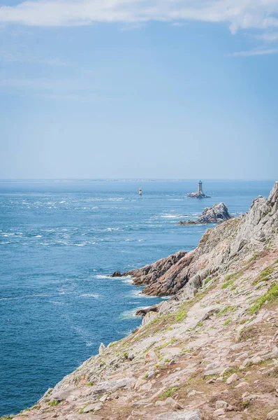 Het Puntje Van Raz Bretagne Met Deze Rotsen Zijn Vuurtoren — Stockfoto