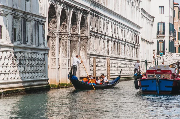 Puente Los Suspiros Ponte Dei Sospiri Gondolas Venecia — Foto de Stock