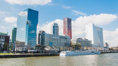 Hollanda, Rotterdam'ın ekonomik başkenti binalarda iş