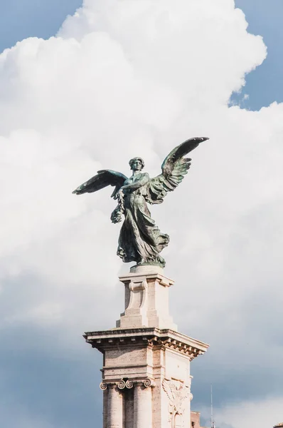 Estátua Anjo Nas Ruas Roma Itália — Fotografia de Stock