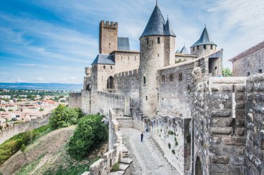 Fransa'da Carcassonne Ortaçağ Kenti Surları