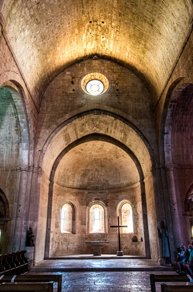 Altar Abadía Cisterciense Thonoret Var Francia —  Fotos de Stock