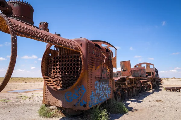 ウユニ ボリビア 南アメリカの鉄道墓地 — ストック写真