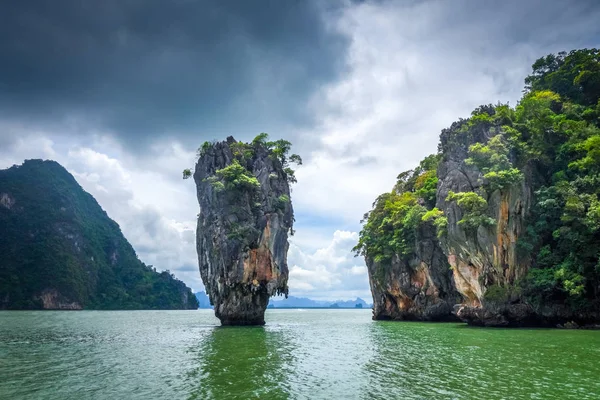 Tapu Rock Isla James Bond Phang Nga Bay Tailandia — Foto de Stock