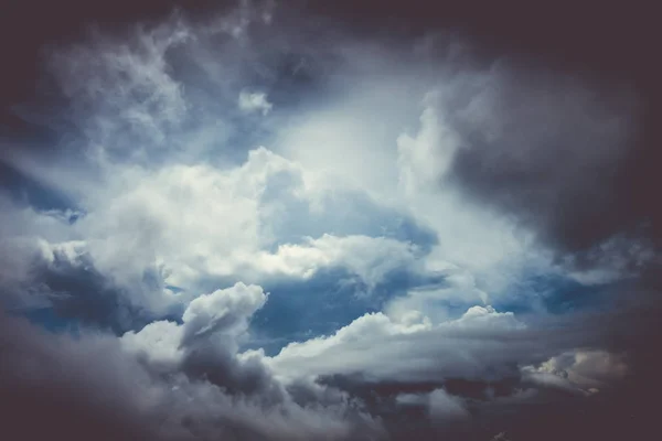 Perfekte Stürmische Dramatische Himmel Speck Tapete — Stockfoto