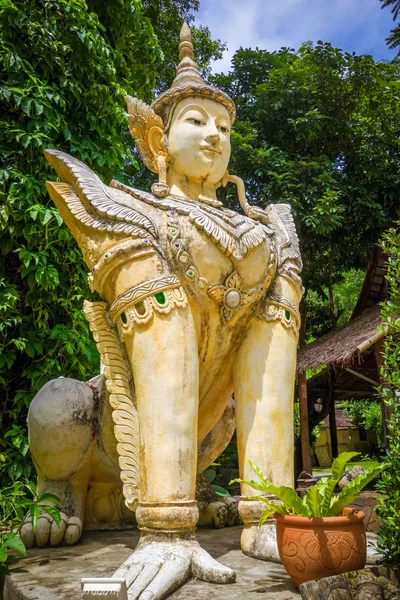 Statue in Wat Palad temple, Chiang Mai, Thailand — Stock Photo, Image